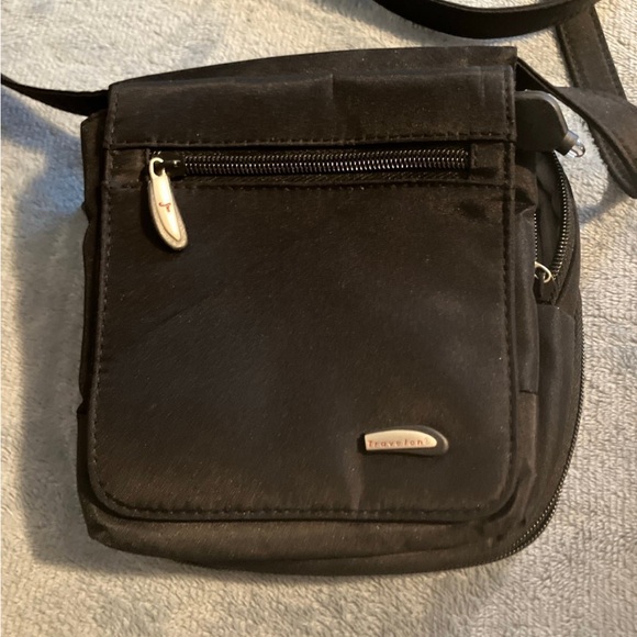 Like New Travelon Purse! Keep your valuables safe! - Picture 1 of 9